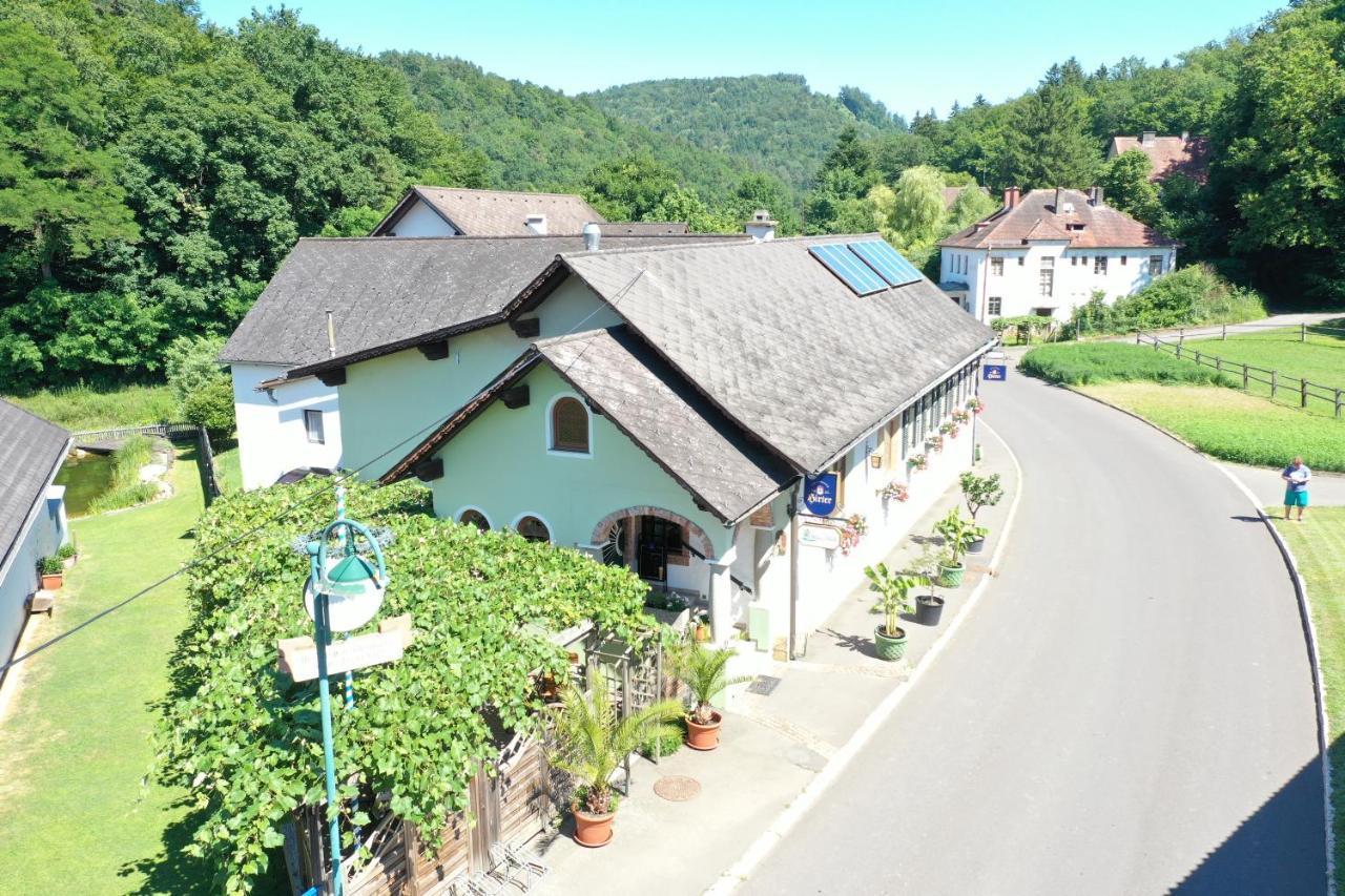 Gasthof Zum Wallner Kalch エクステリア 写真